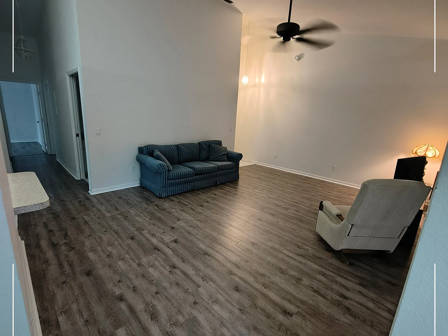 3 bed, 1380 sqft, $2,000 — Photo 1
