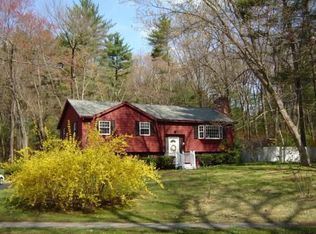 4 Sherwood Dr, Westford, MA 01886