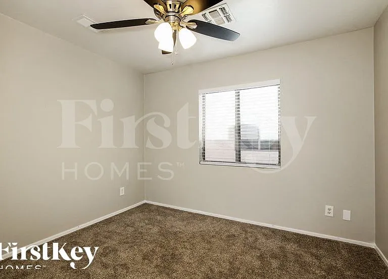 13006 W Redfield Rd — Photo 9