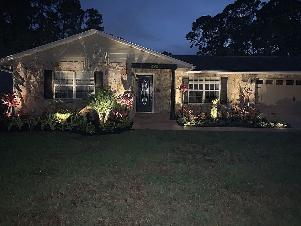 1st image of 890 E Fairbairn Dr