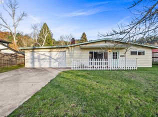 3875 E Amazon Dr, Eugene, OR 97405
