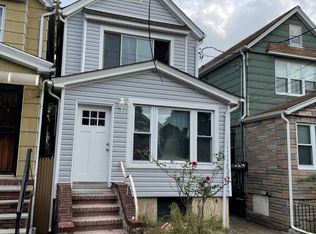 107-49 89th St, Ozone Park, NY 11417