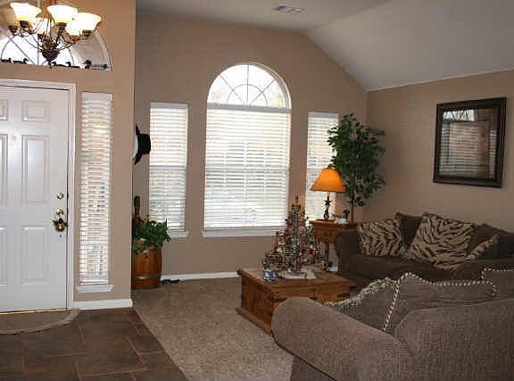 2nd image of 3732 Cottonwood Springs Dr