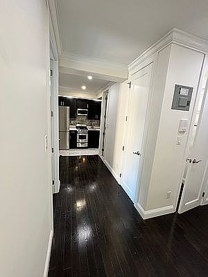 1st image of 250 W 100th St #814