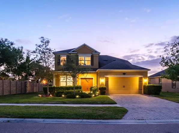 1653 Nature View Dr, Lutz, FL 33558