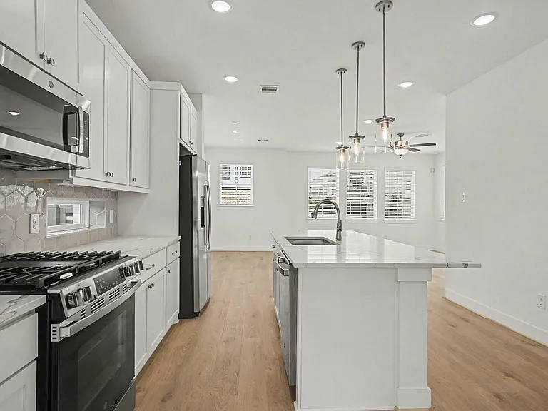 21231 Creeping Bentgrass Dr — Photo 10