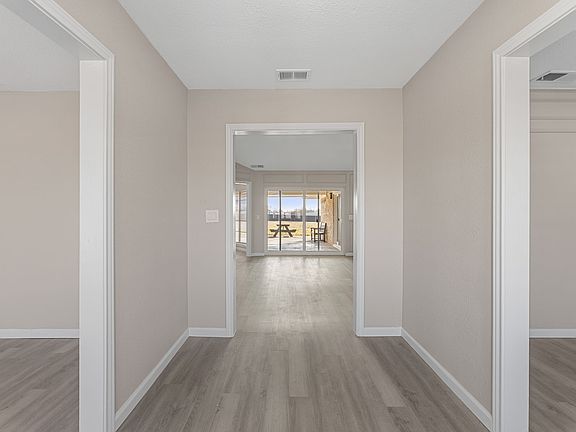 4th image of 3855 Osage Ln #B