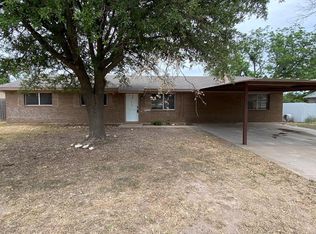 414 Smith St, Eden, TX 76837