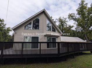 9179 Moate Rd, Durand, IL 61024