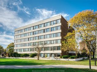 2144 Pelissier St #402, Windsor, ON