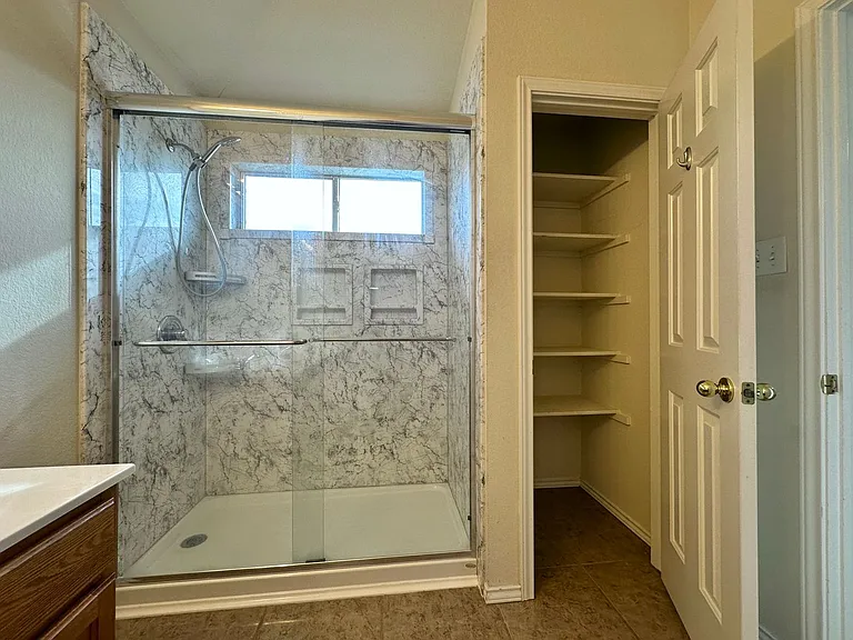 4510 Causeway Ct — Photo 17