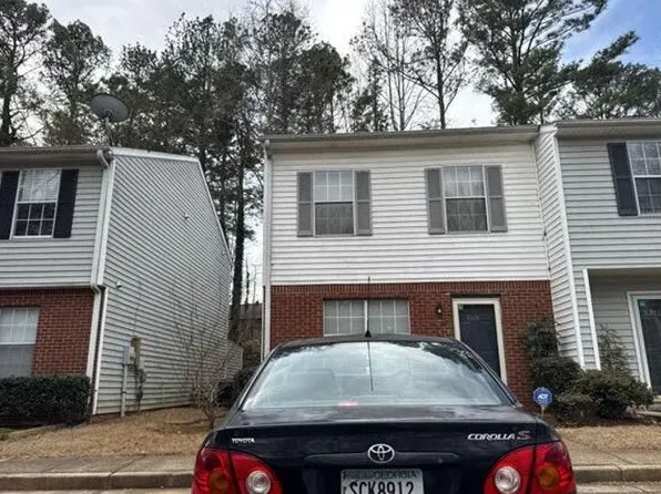 6374 Wedgeview Dr, Tucker, GA 30084