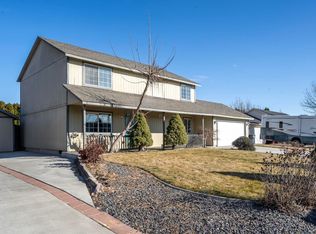 4782 Thrush Ln, West Richland, WA