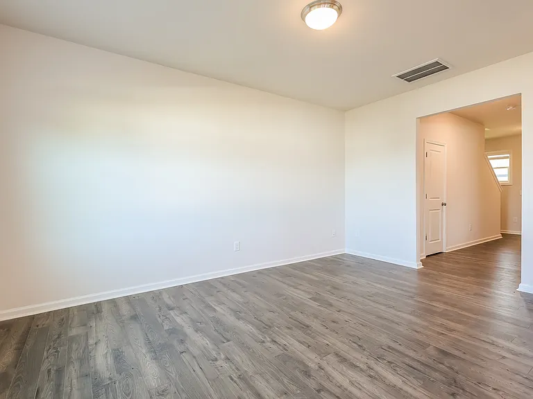 26 Apricot Ln — Photo 3