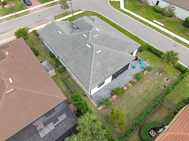 8324 Pedigree Cir — Photo 53