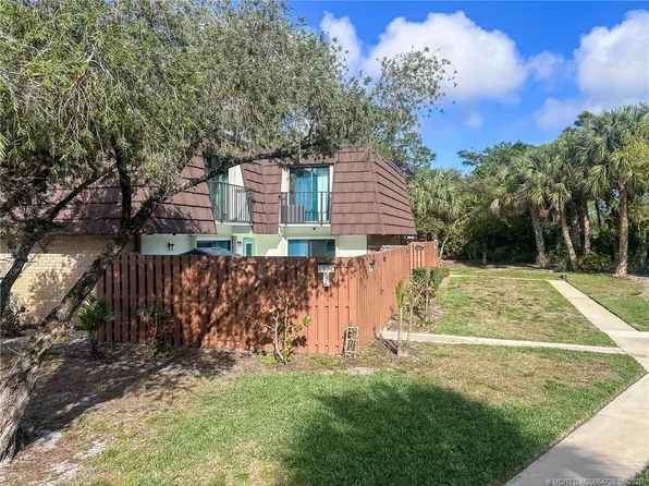 6057 SE Riverboat Dr, Stuart, FL 34997