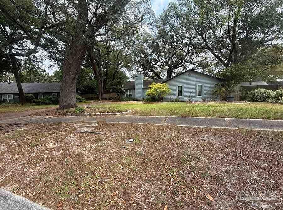 1st image of 7474 Baywoods Ln