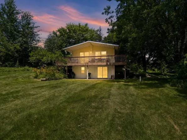 7A256 Tomahawk Ln, Apple River, IL 61001