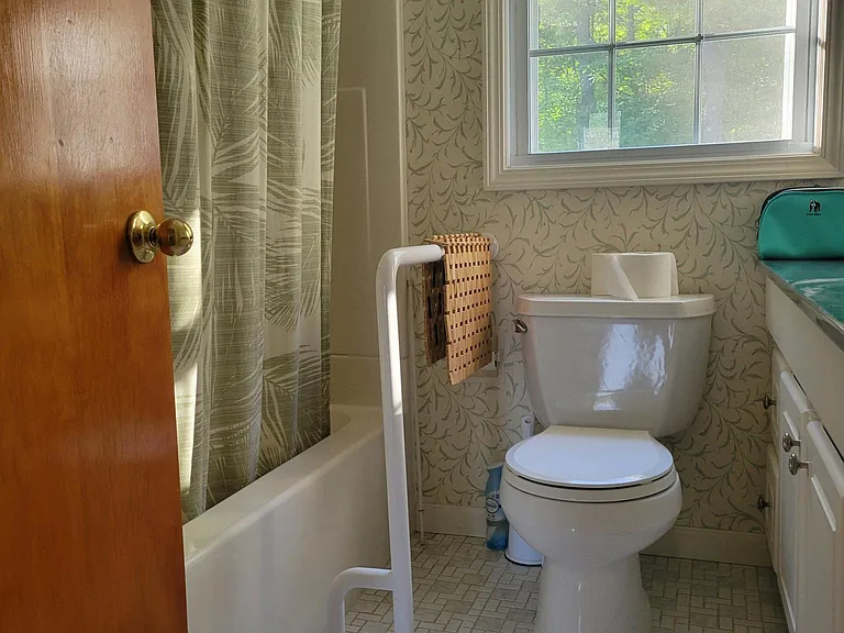 Master Bath.
