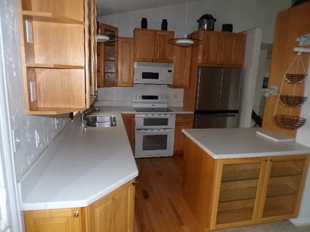 5843 S Robb St — Photo 6