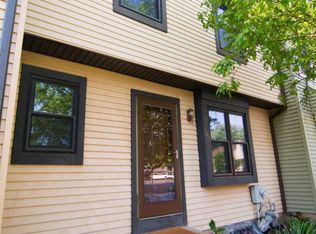 403 Rutledge Ct, North Wales, PA 19454