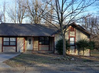1520 E Kenton Rd, Dexter, MO 63841