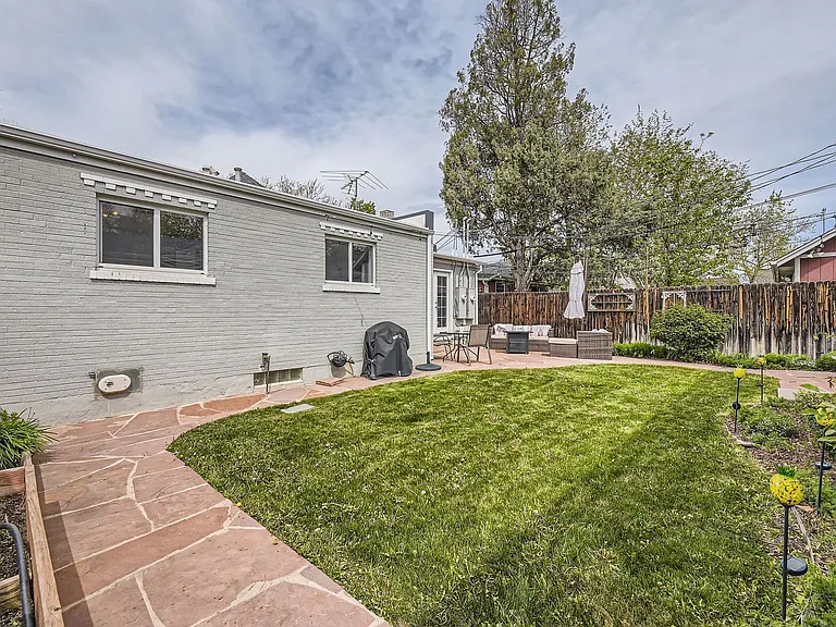 1586 S Sherman St — Photo 14