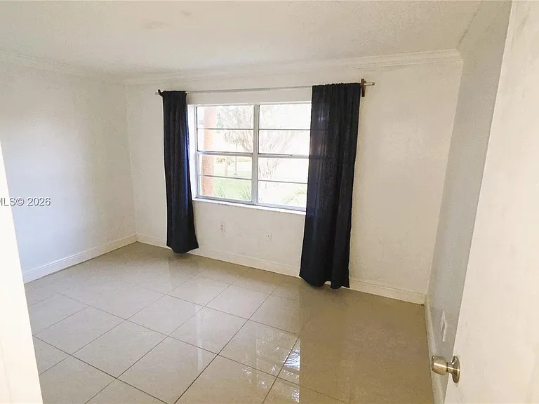 4344 NW 9th Ave #10-2B — Photo 10