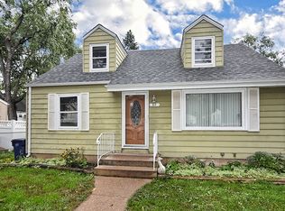 515 Illinois Ave, Elgin, IL 60120