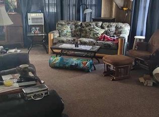 8629 Highway 789, Lander, WY 82520