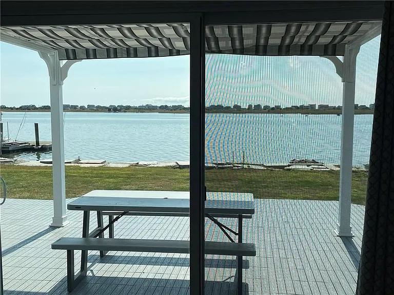 6 Harbor Dr #B — Photo 7