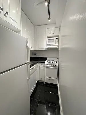 Rented by Corcoran | media 4