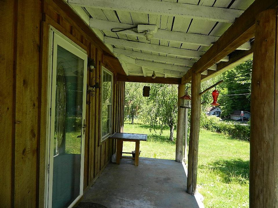 31st image of 263 Currin Valley Rd