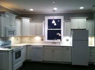 1847 W 17th St APT 3, Chicago, IL 60608