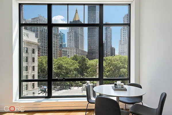 Sold by CORE | media 18