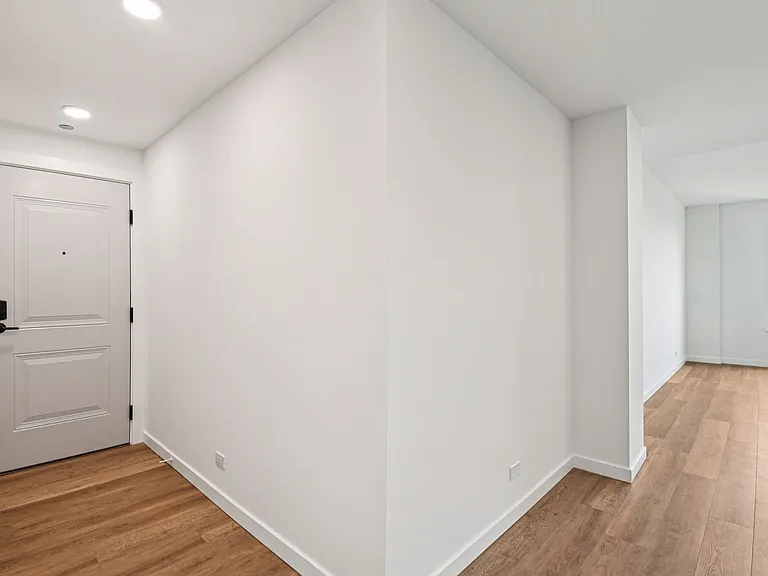 The Nest at Lincoln Park West — Photo 91