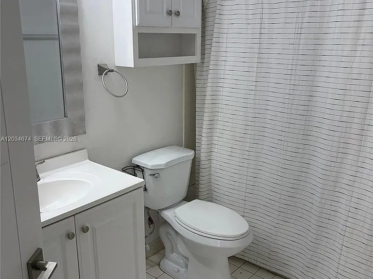 13935 SW 93rd Ln #13935 — Photo 4
