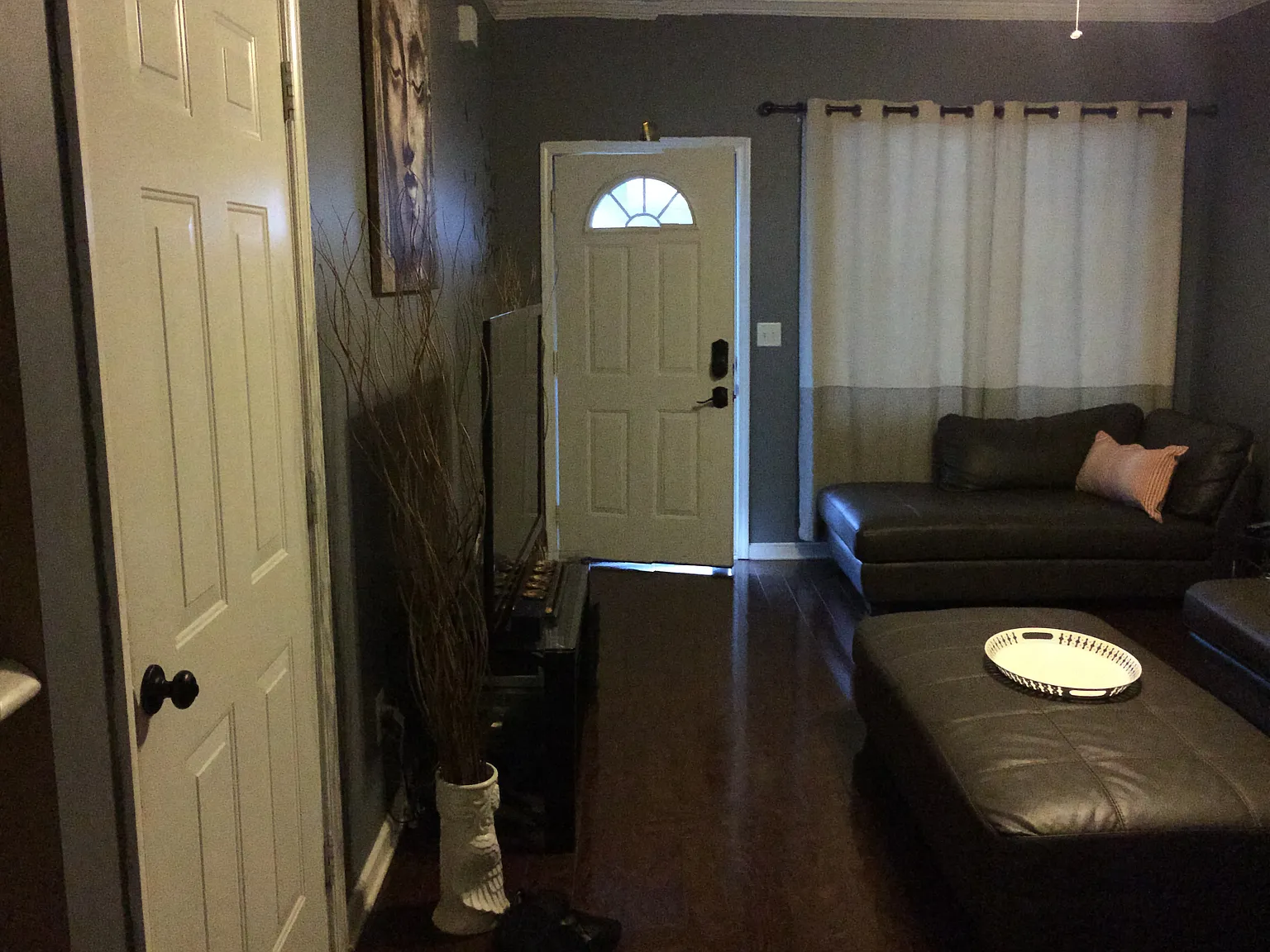 3 bed, 1525 sqft, $2,100 — Photo 2