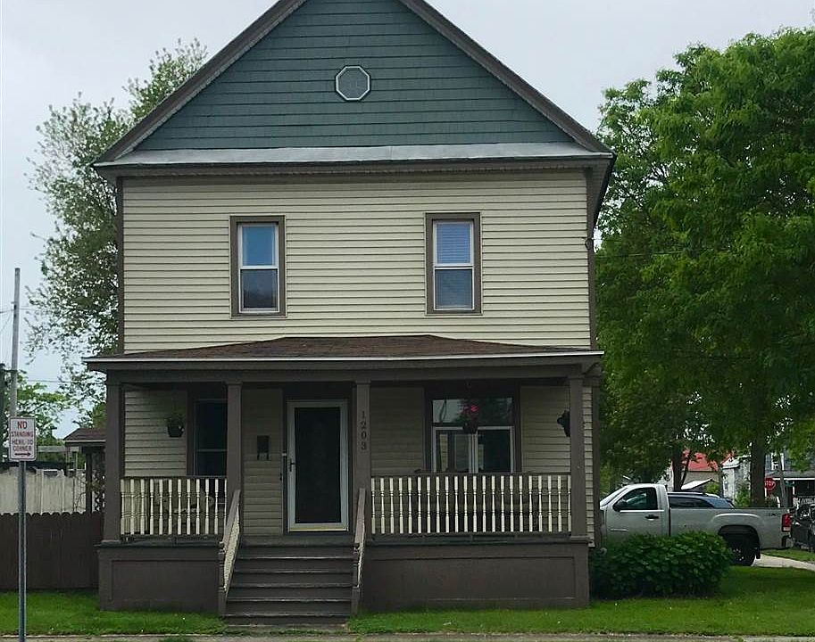 1st image of 1203 State St