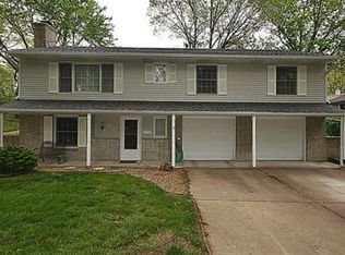 4811 NE Chouteau Dr, Kansas City, MO 64119