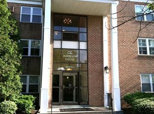222 E Montgomery Ave APT 207, Ardmore, PA 19003