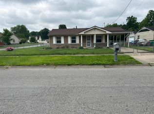 5240 Cedrus Cir, Louisville, KY 40213