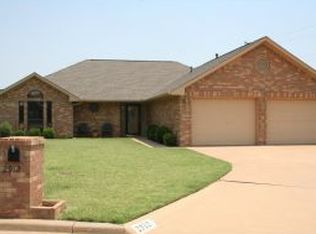 2912 Mallard Ct, Altus, OK 73521
