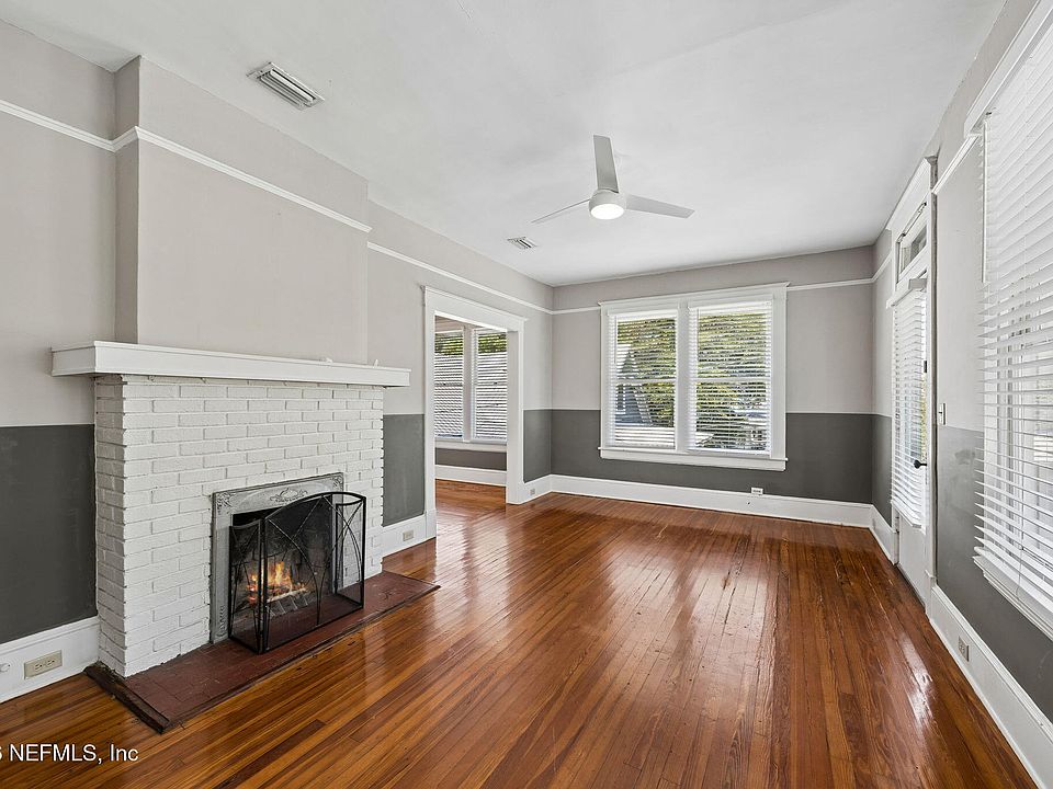 1st image of 116 W 7TH Street