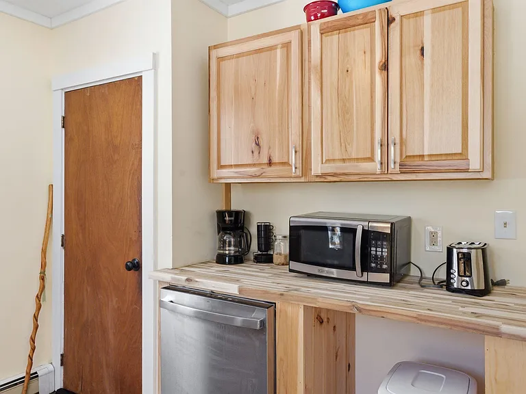 51 Pollard Rd — Photo 6