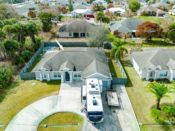 4582 SW Uleta Street, Port St Lucie, FL 34953