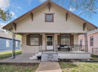 323 E 9th St, Newton, KS 67114