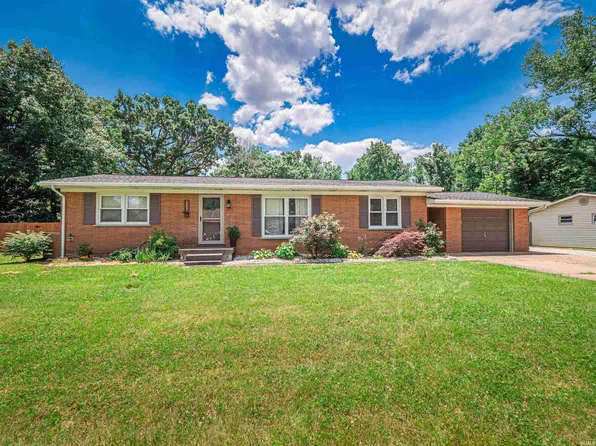2606 Lexington Rd, Evansville, IN 47720