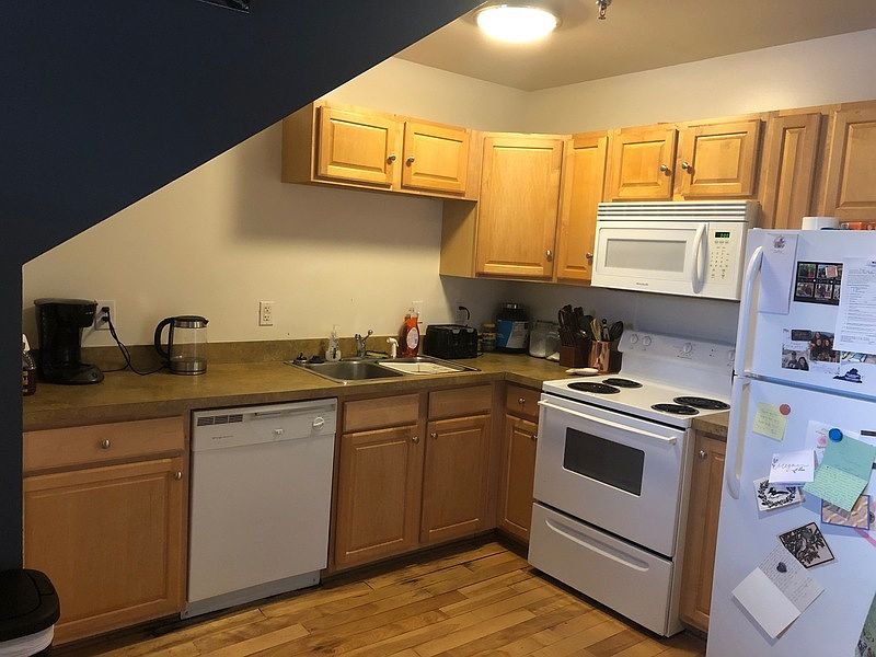 1st image of 302 Goshen St APT 204
