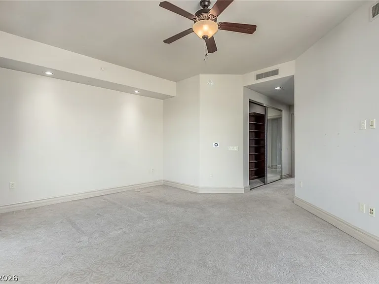 9103 Alta Dr #703 — Photo 31